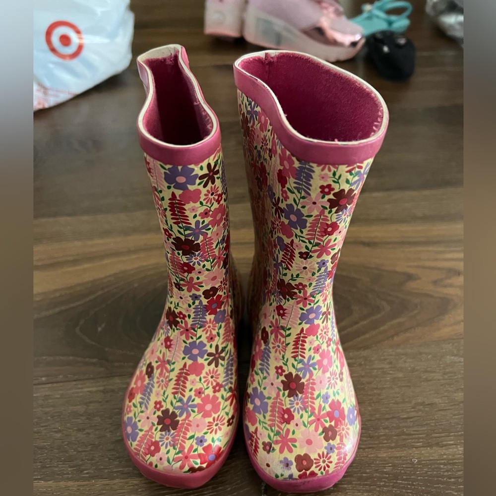 Jojo Maman toddler rainboots, size toddler 6